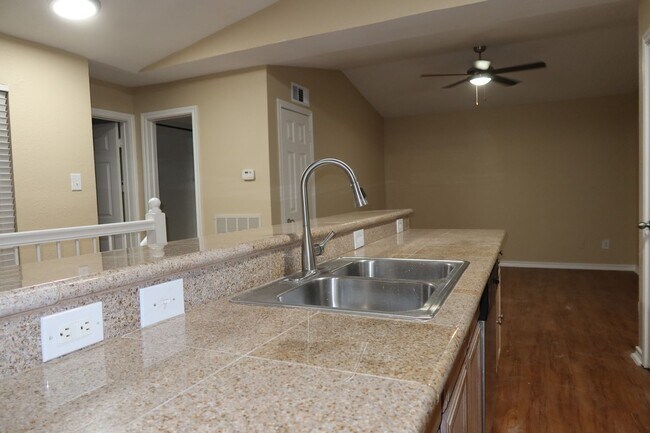 Building Photo - POINTE 360 @ 2222 - Stand Alone 1BD  WITH GARAGE- RESORT POOL - DOG PARK- Rent Special
