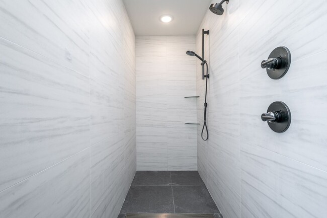 Building Photo - Luxury Breckenridge Park Home