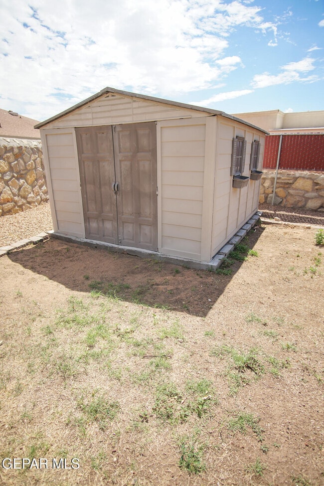 Building Photo - 3037 Tierra Agave Dr