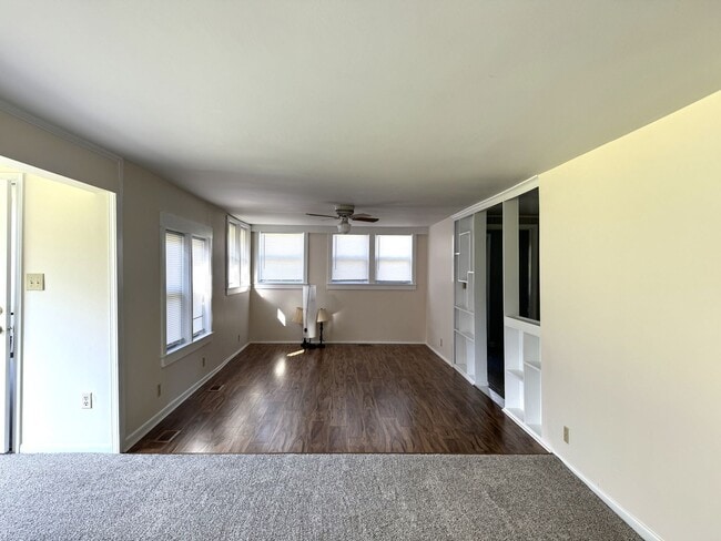 Building Photo - Cutie Brick Ranch