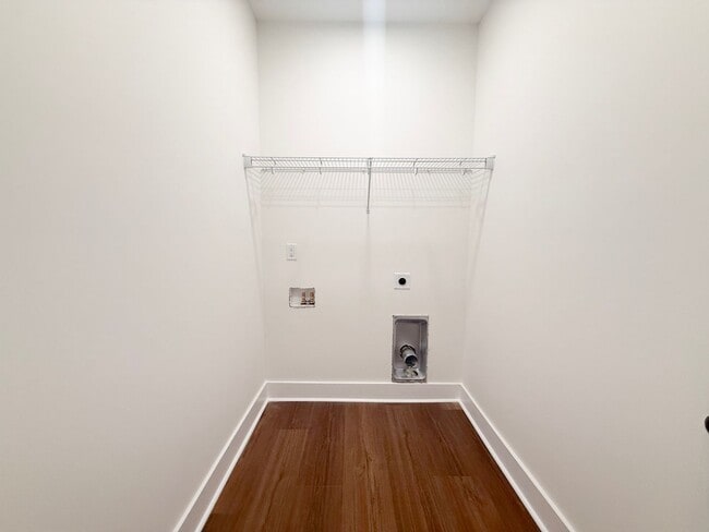 Building Photo - Brand-New 3-Bedroom Home with 2-Car Garage, Covered Porch, and Modern Finishes