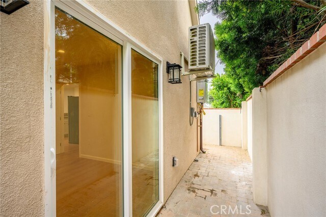 Building Photo - 3505 Rosemary Ave