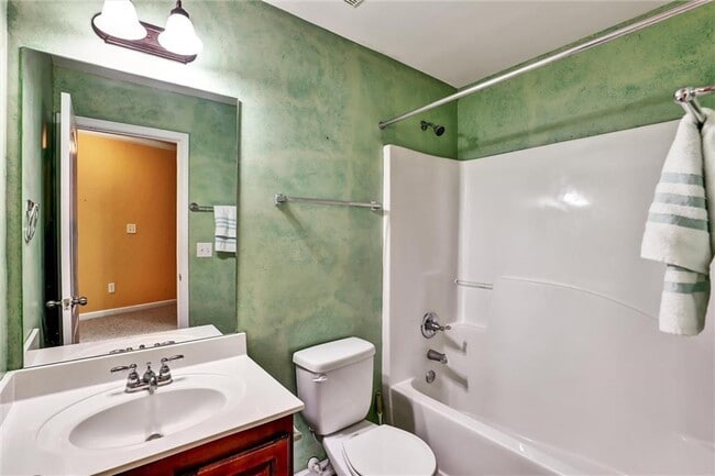Building Photo - 159 Molly Way