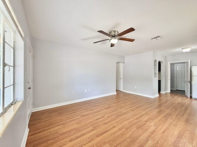 Building Photo - 1438 San Juan Ct