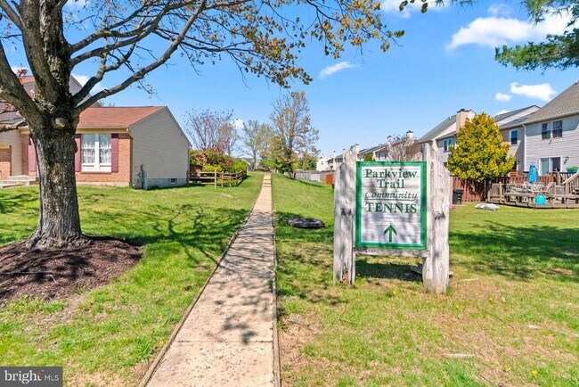 Building Photo - 2125 Cedar Barn Way