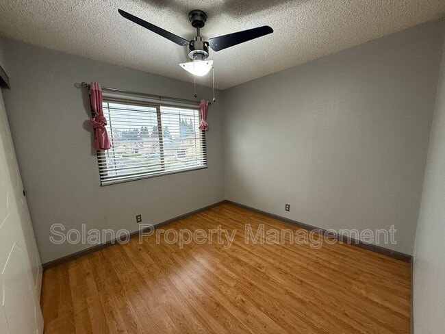 Building Photo - 184 Gentry Cir