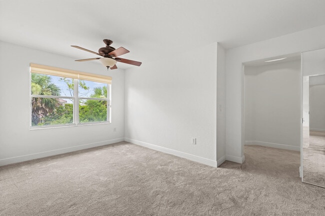 Building Photo - 17464 SW 47th Ct
