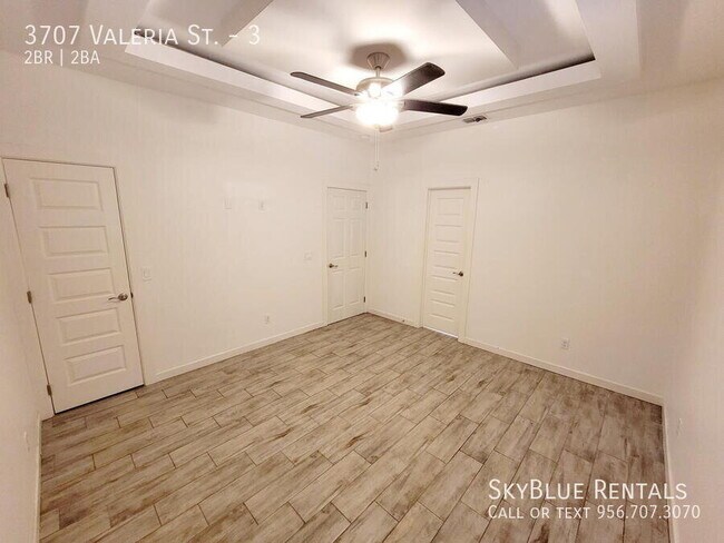 Building Photo - 3707 Valeria St