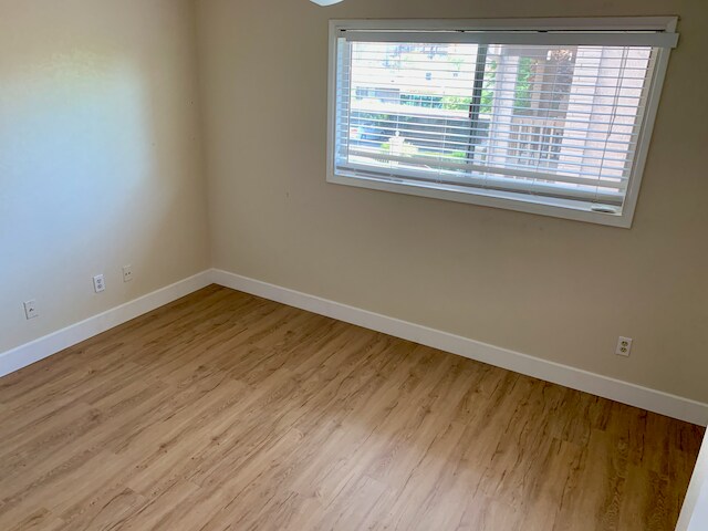 Building Photo - 31 W Pasadena Ave