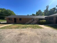 Building Photo - 322 E Sumter St