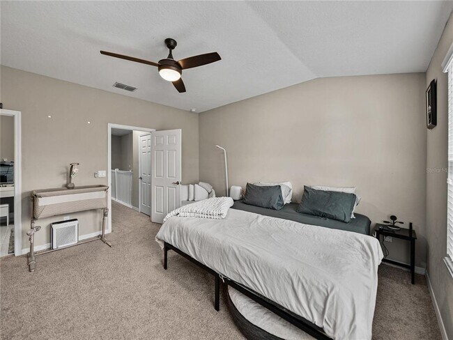 Building Photo - 29934 Southwell Ln