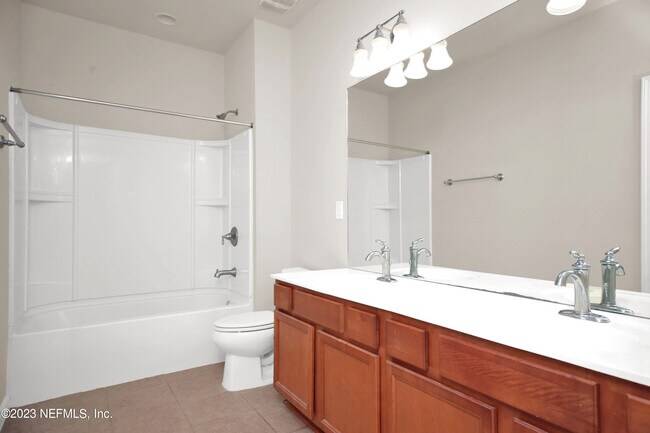 Building Photo - 14046 Saddlehill Ct
