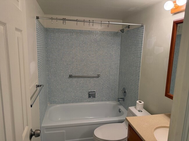 Building Photo - 127 Northampton G