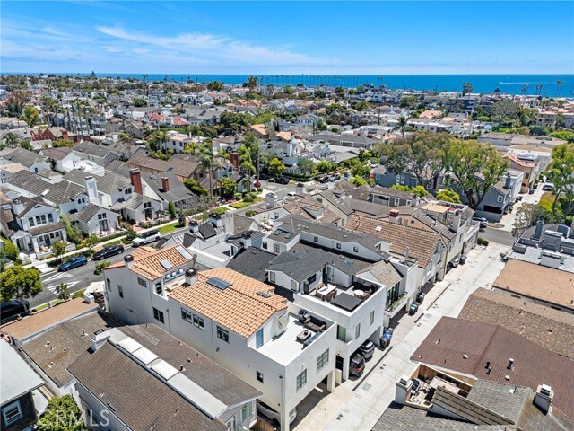 Building Photo - 509 Carnation Ave