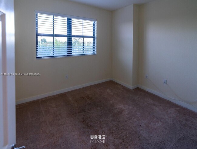 Building Photo - 10630 NW 88th St