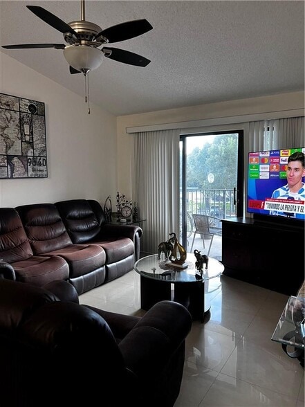 Building Photo - 9144 W Atlantic Blvd