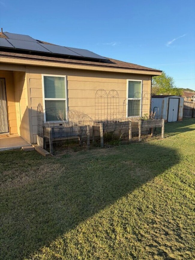 Building Photo - 3106 Alamocitos Creek Dr