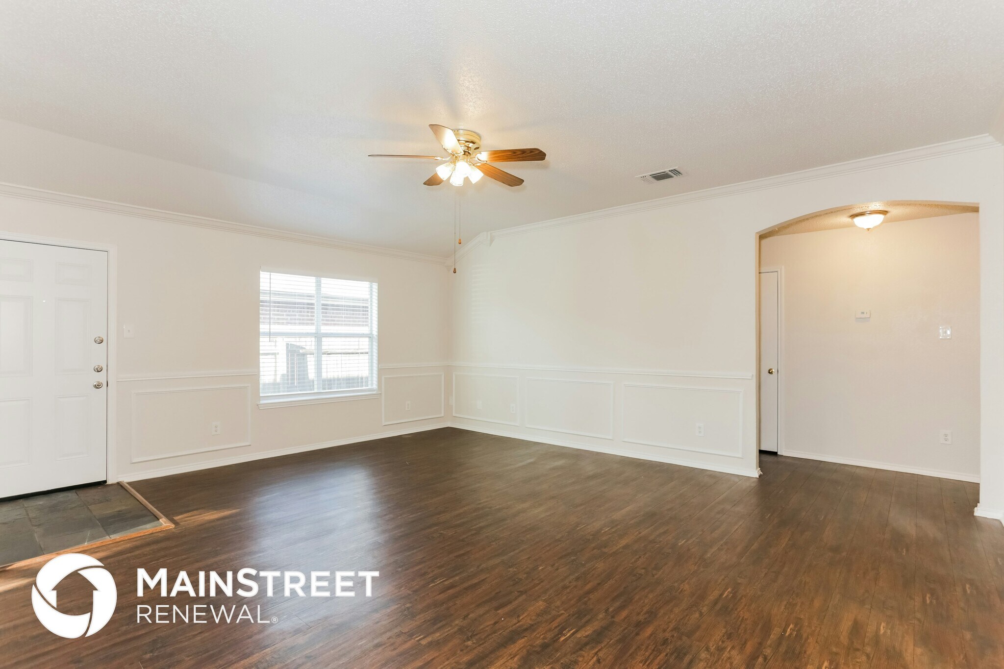 Building Photo - 8117 Sweetwater Ln