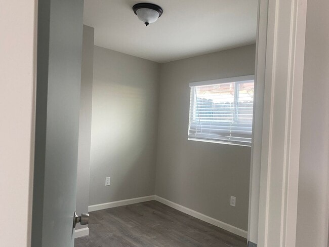 Building Photo - $500 Move-In Incentive - Move-In Today!