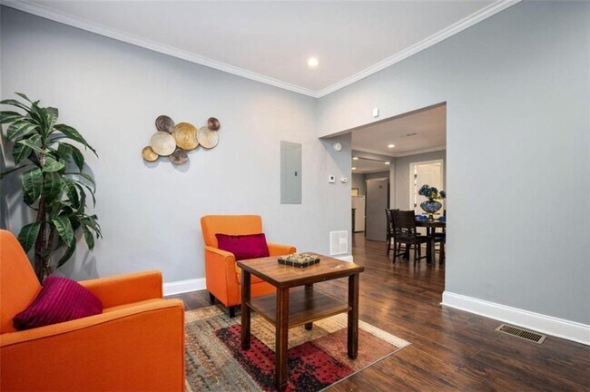 Building Photo - 3479 Thompson Dr NW