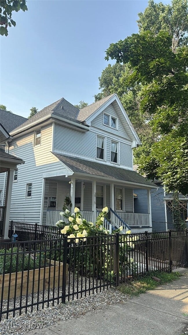 Building Photo - 3915 John Ave