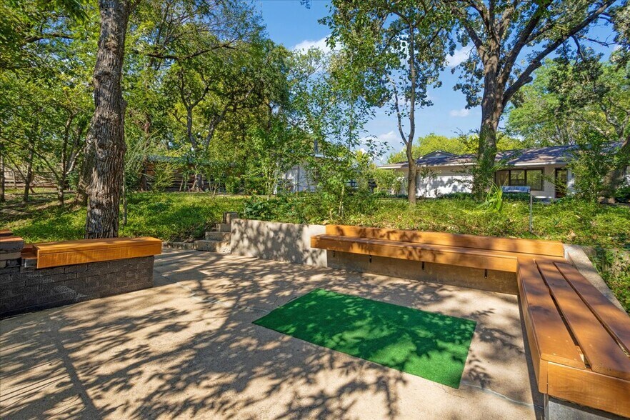 Building Photo - 524 N Wharton St