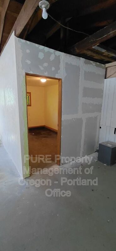 Building Photo - 2931 SE 119th Ave