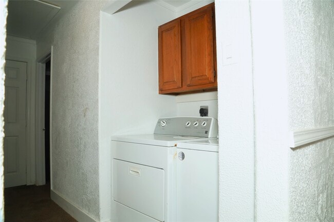 Building Photo - 1129 N Arcola St