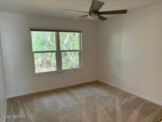 Building Photo - 4804 Otter Creek Ln