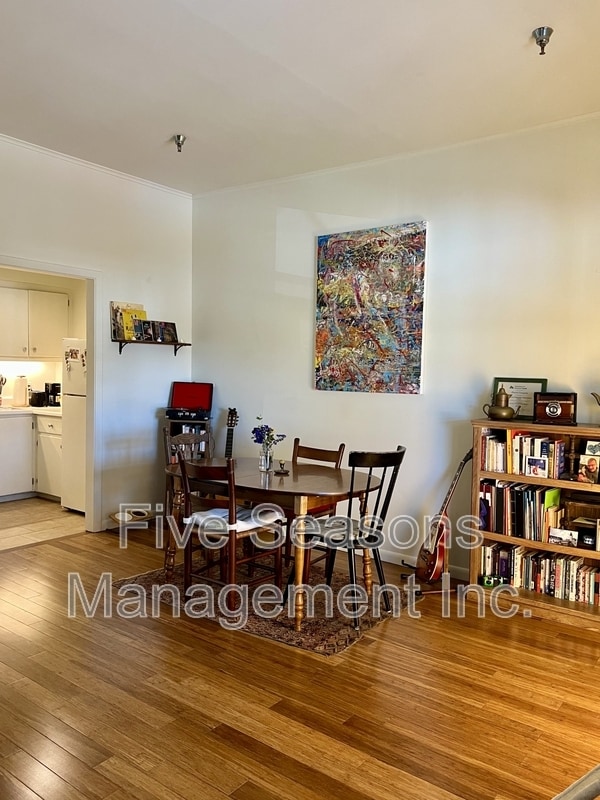 Building Photo - 194 North St