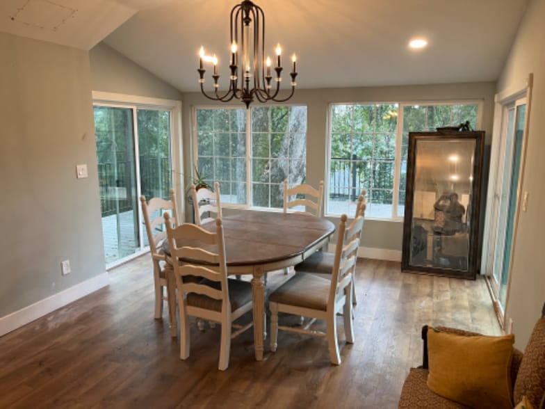 Building Photo - 4059 Ridge St