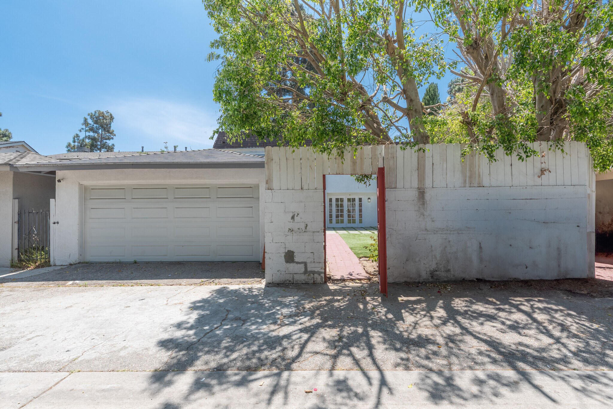 Building Photo - 3026 Inglewood Blvd