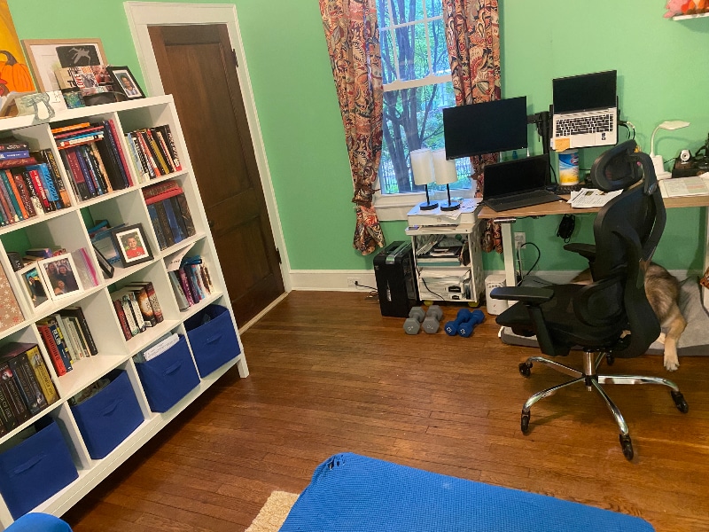 Building Photo - 2810 Rosemary Ln