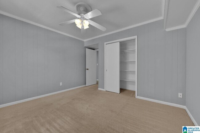 Building Photo - 2060 Montreat Dr