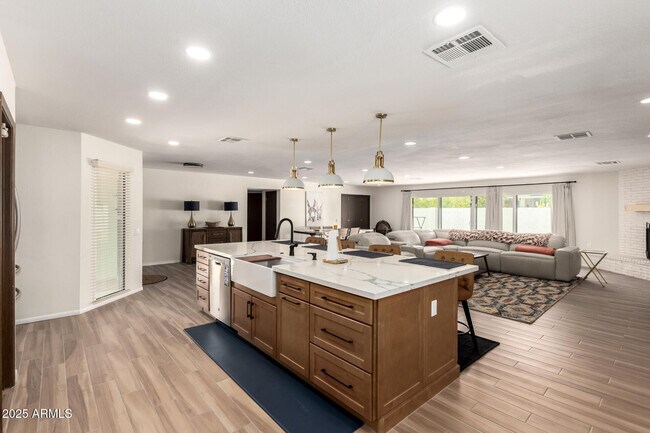 Building Photo - 12646 W Limewood Dr