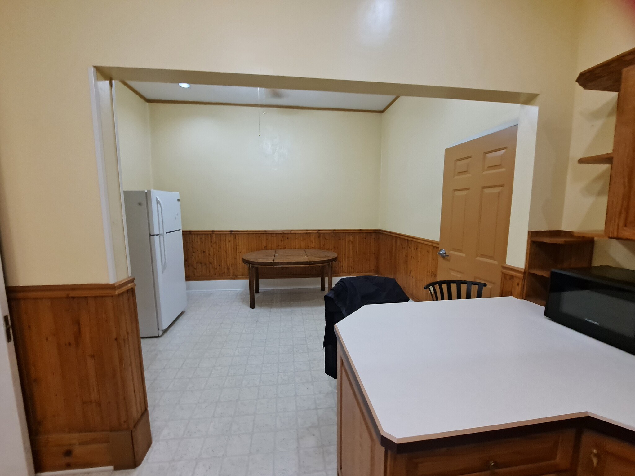 Diningroom - 129 Main St