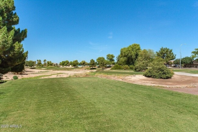 Building Photo - Golf Course Views! Quiet Cul-de-Sac! Updat...