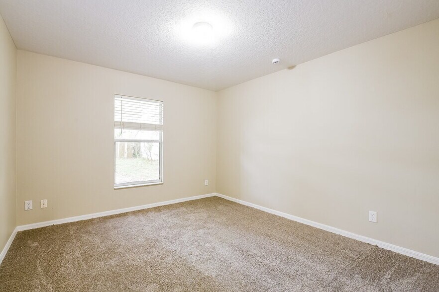 Building Photo - 1228 Mt McKinley Ct