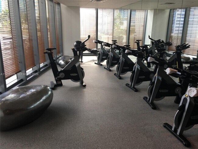 Building Photo - 1300 S Miami Ave