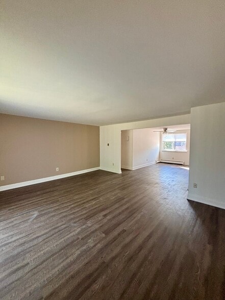 Building Photo - 110 Losson Rd
