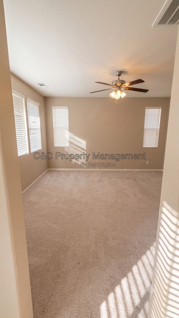 Building Photo - 28405 Wild Rose Ln