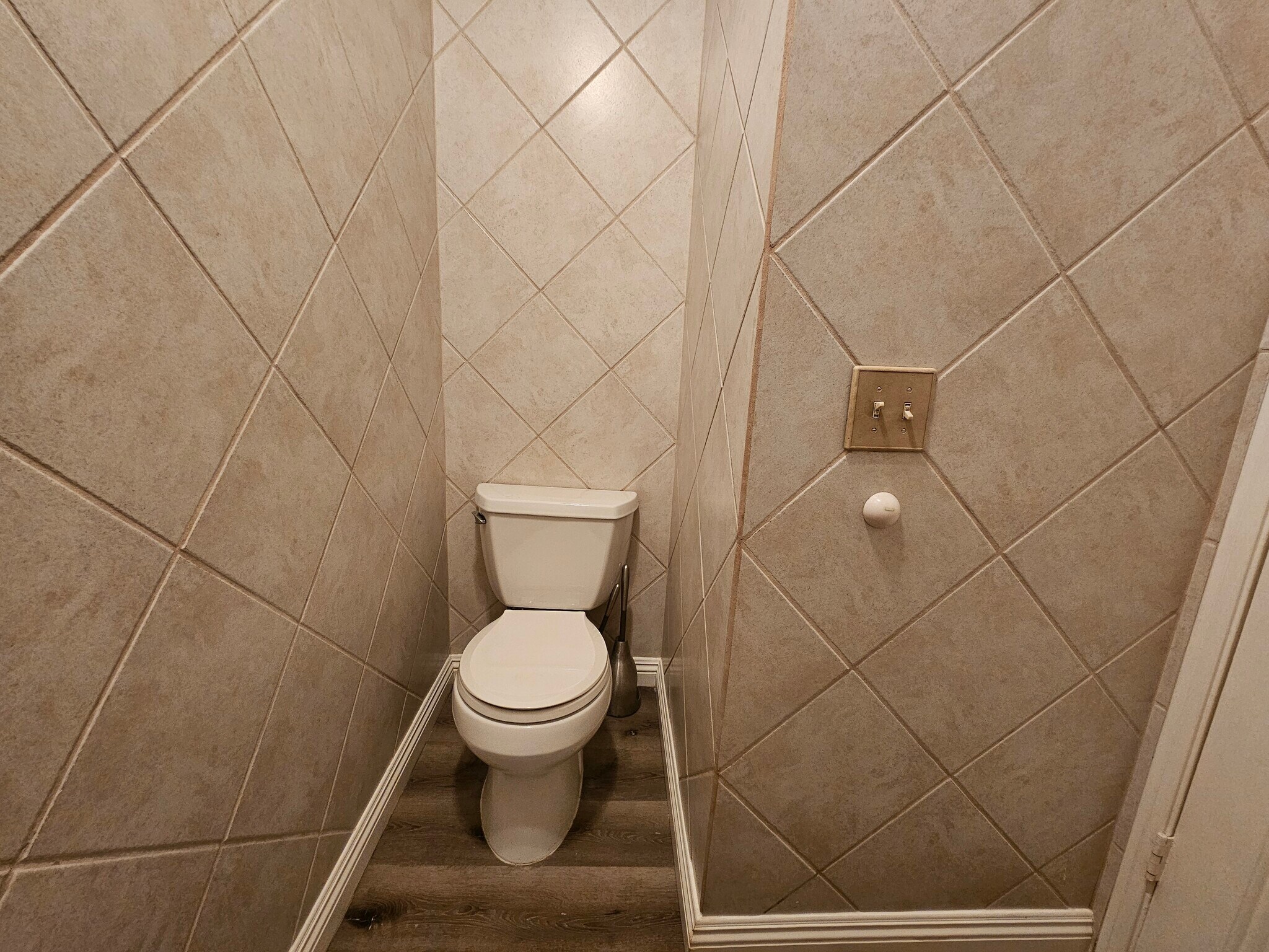 Building Photo - 1131 Packers Cir