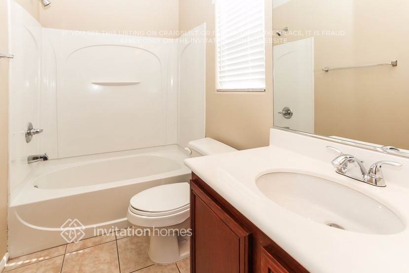 Building Photo - 6457 Chuckar St