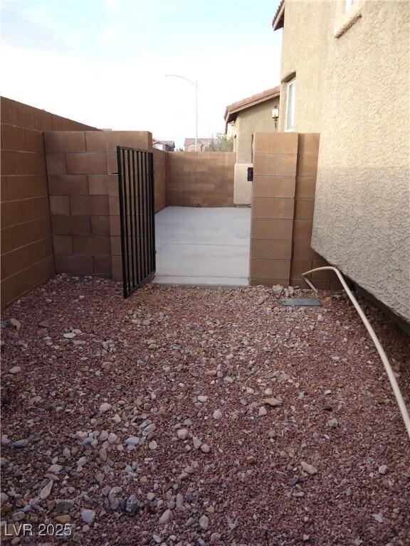 Building Photo - 9279 Sterling Hill Ave