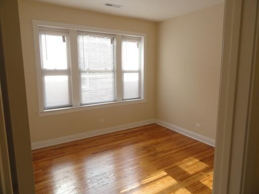 Building Photo - 4846 N Drake Ave