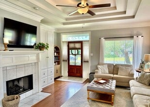 Building Photo - 18262 Lake Myrtle Dr