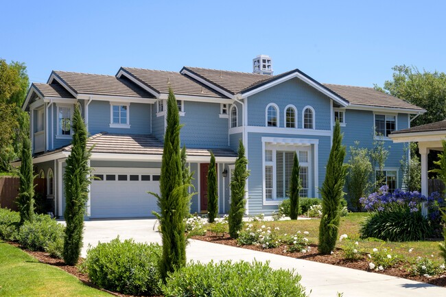 Building Photo - 200 Oak View Ln