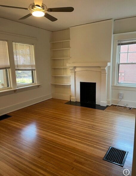 Primary Photo - 2167 Sherwood Ave