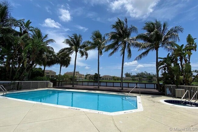 Building Photo - 5200 NW 31st Ave