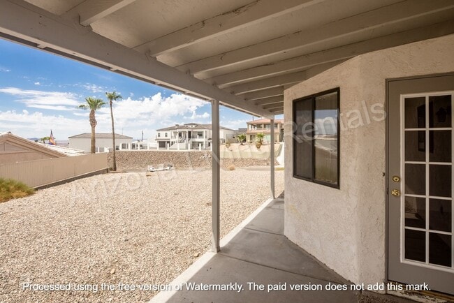 Building Photo - VALUE MEETS COMFORT!